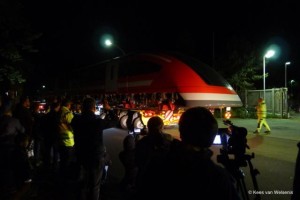 Journalists in Lathen report Transrapid TR09 transport leaving